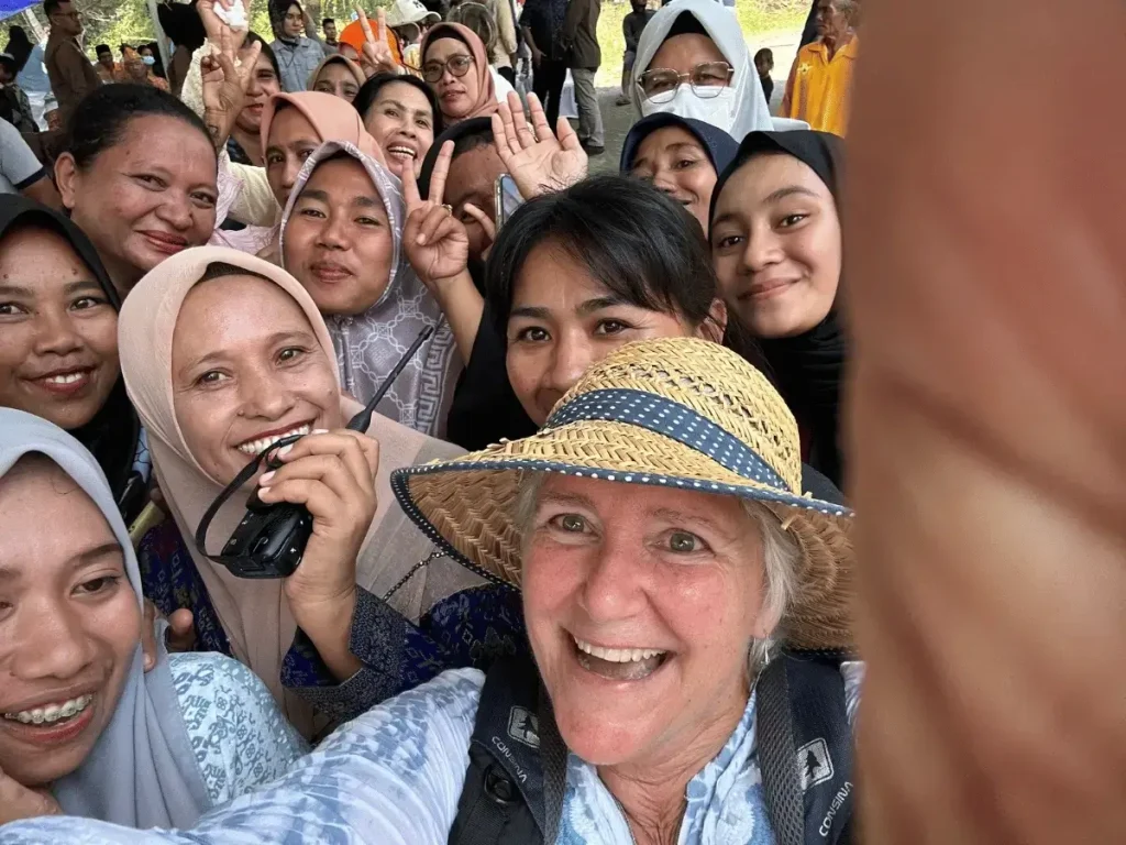 The smiling faces of people in Dodinga