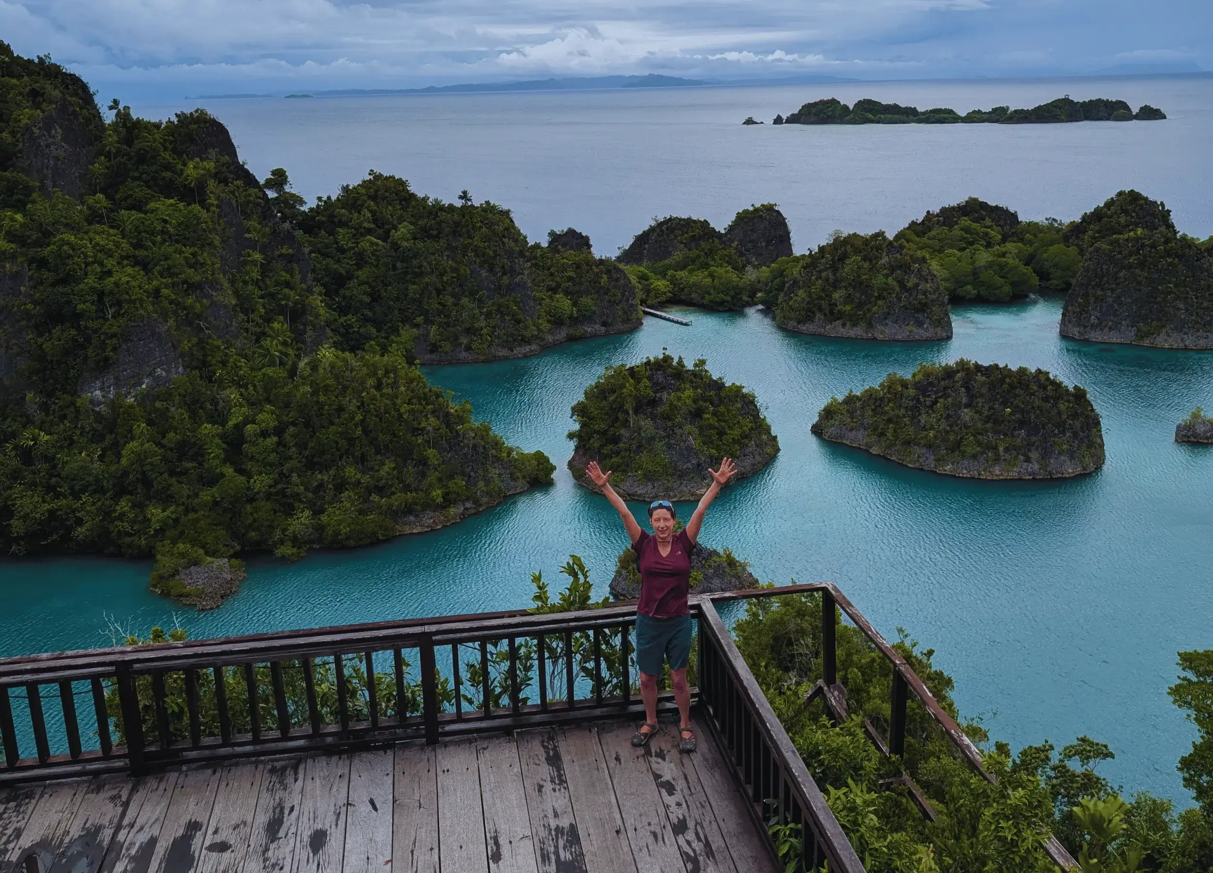 Jennifer in Piaynemo Raja Ampat
